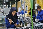 حضور بانوان در کارخانهها، جبران فقدان نیروهای صنعتگر