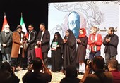 هنر کاریکاتور را به عنوان کاری جهادی میببینم