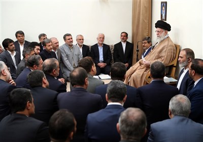 تاکید امام خامنه‌ای بر پرهیز استانداران از تجارت شخصی