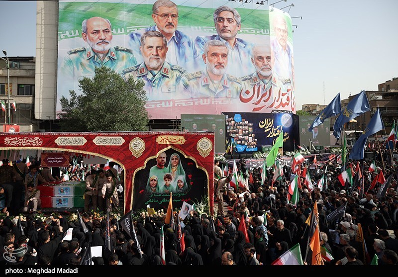 Mass Funeral Held in Tehran for Martyrs of Israeli War